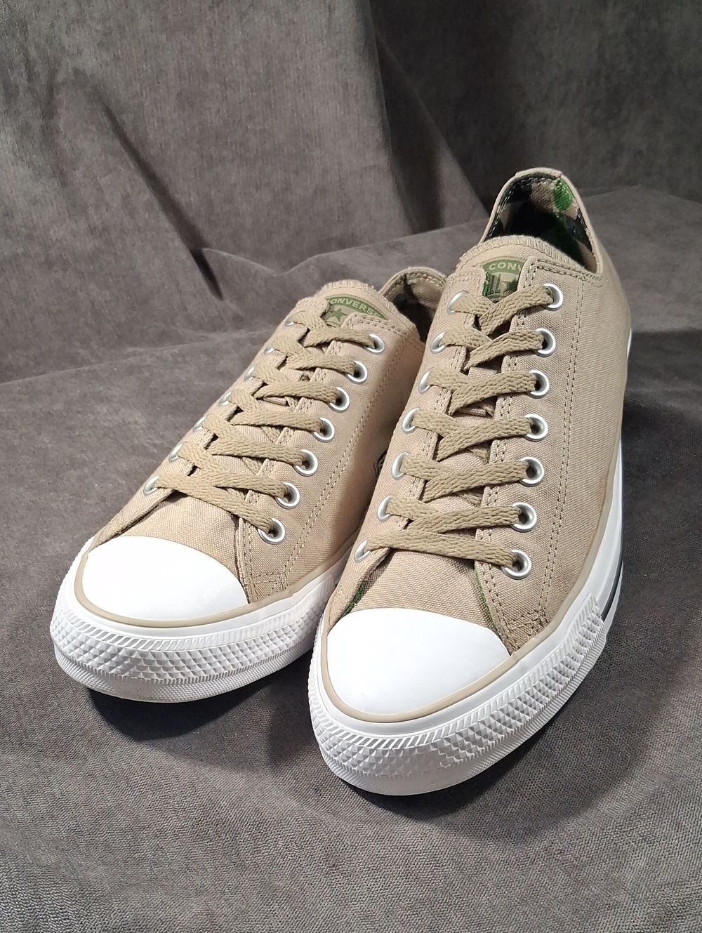Converse Chuck Taylor All Star Camo Patch Khaki Tan Lace Up Sneakers VG US 10